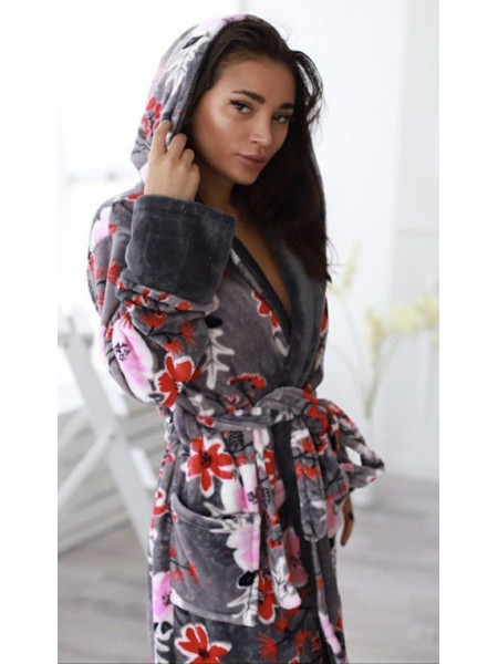 Женский махровый халат большого размера с цветочным рисунком