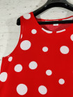 Женское штапельное платье с оборкой внизу красного цвета
