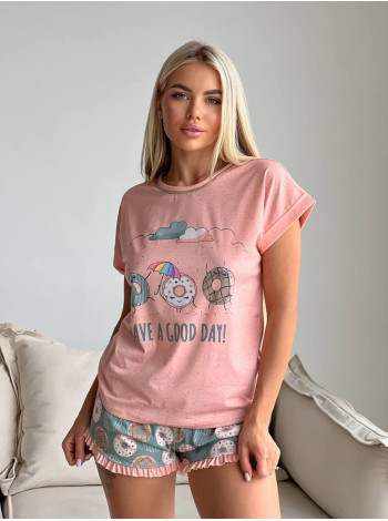 Пижама женская Eliz футболка и шорты с пончиками